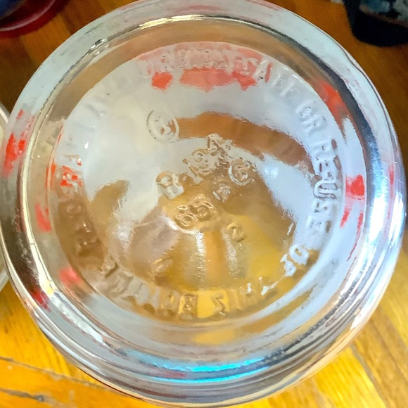 Vintage Arrow Vodka Bottle With Russian Dancers - Picture 9 of 9